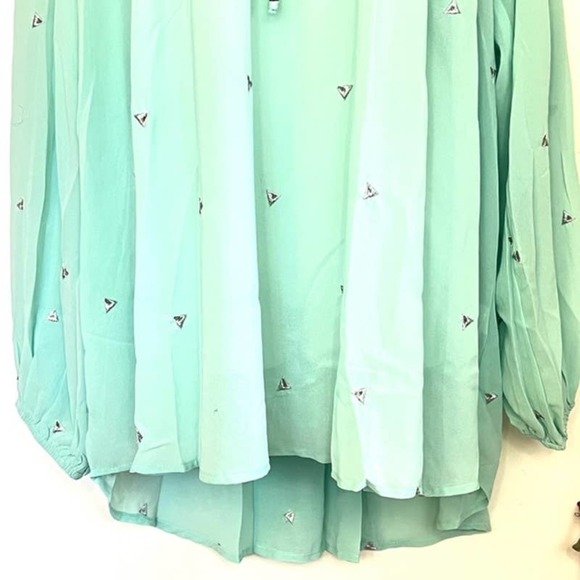 NWOT HAYDEN LA MINT GREEN CHIFFON PEASANT TOP PLUS SIZE 1XL - Picture 5 of 9